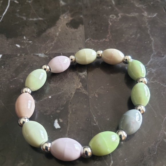 Beth Bead Bracelets - Picture 6 of 6